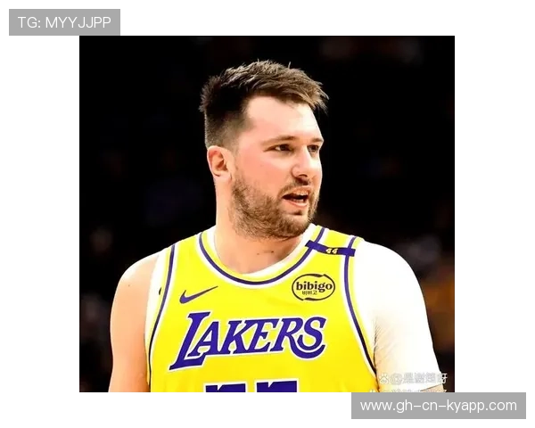 东契奇单打连续得手，独行侠稳住对抗